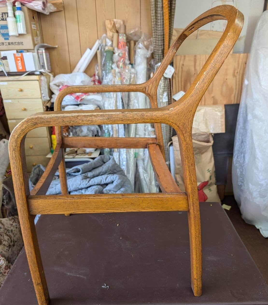張替え作業中